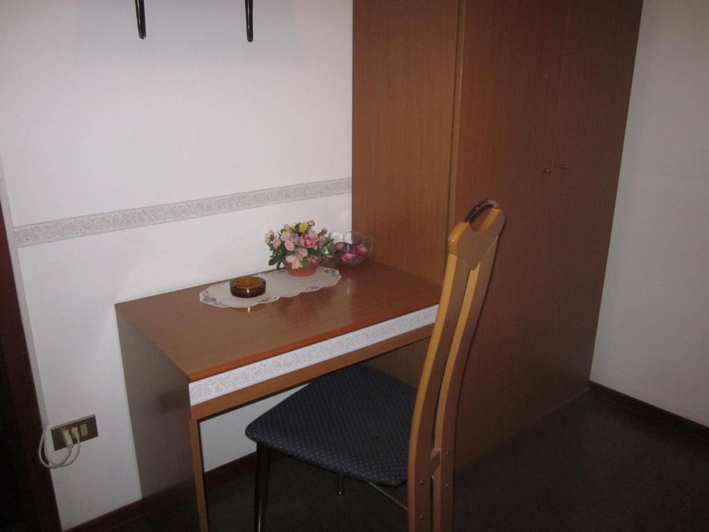 Albergo Leon Bianco Moggio Udinese Quarto foto